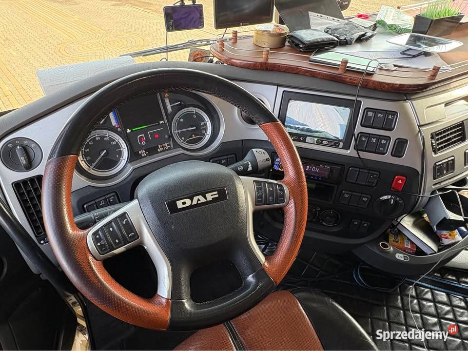 DAF XF 510 STANDART Ciągniki siodłowe Zwoleń