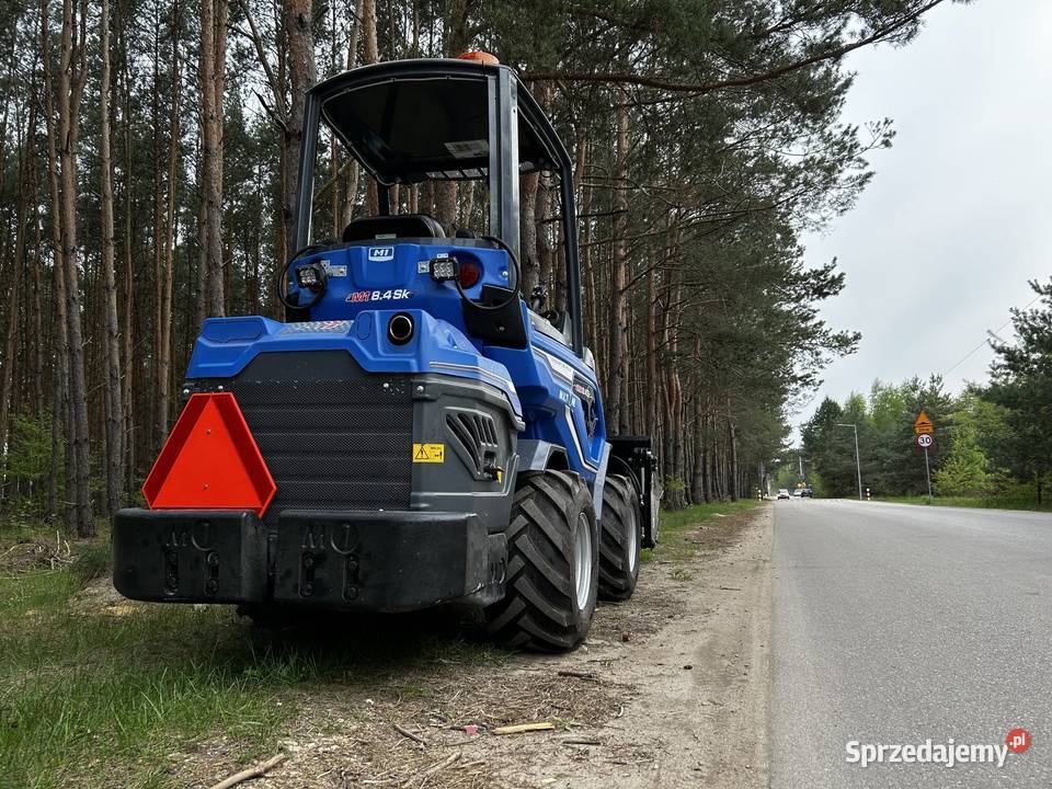 Mini ładowarkę MultiOne 84 SK nieuszkodzony Chotomów