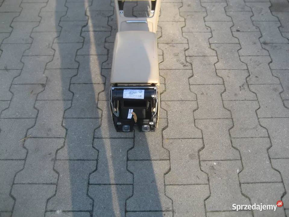 vw passat b6 0510r podłokietnik beżowy wersja Rakoniewice