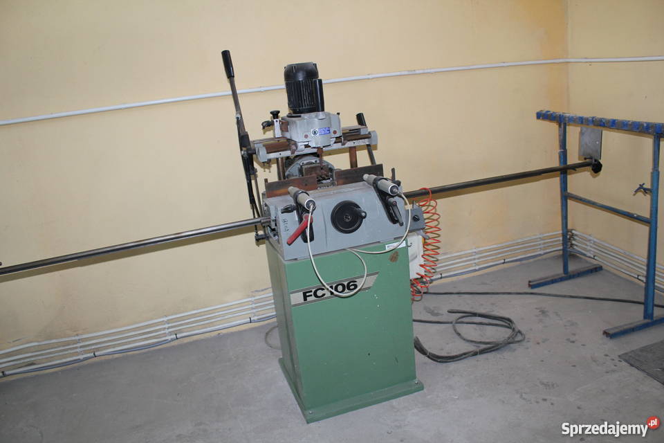 Sprzedam linię produkcyjna do stolarki PCV