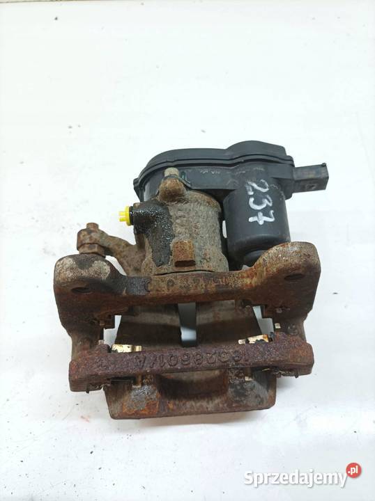 ZACISK HAMULCOWY LEWY TYŁ 32 B KL Jeep Cherokee sprzedam