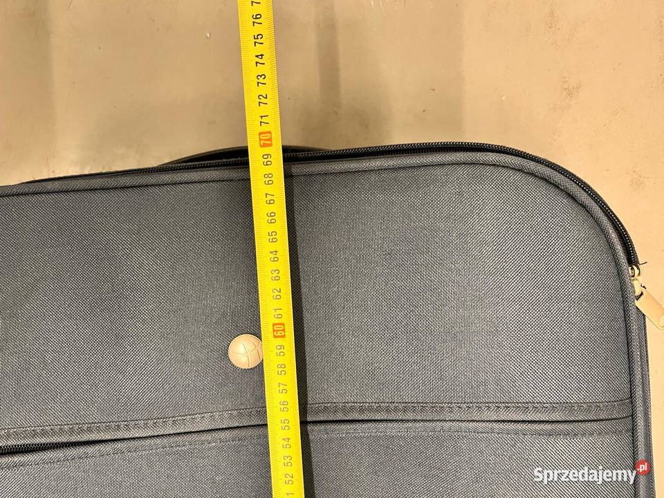 Walizka usztywniana na kółkach 70 stelaż