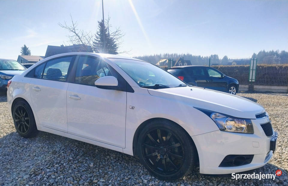 Chevrolet Cruze 18 140SedanAlu 18 garażowany Cruze Harklowa