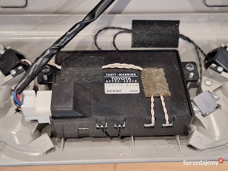 Lexus RX II oświetlenie kabiny lampka RX 400h Toruń