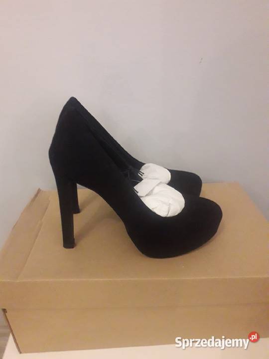 Buty damskie na obcasie EvenOdd 35
