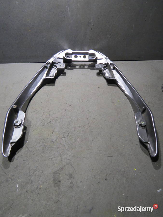 SUZUKI BURGMAN 400 250 N400 K7 10 TRZYMAK