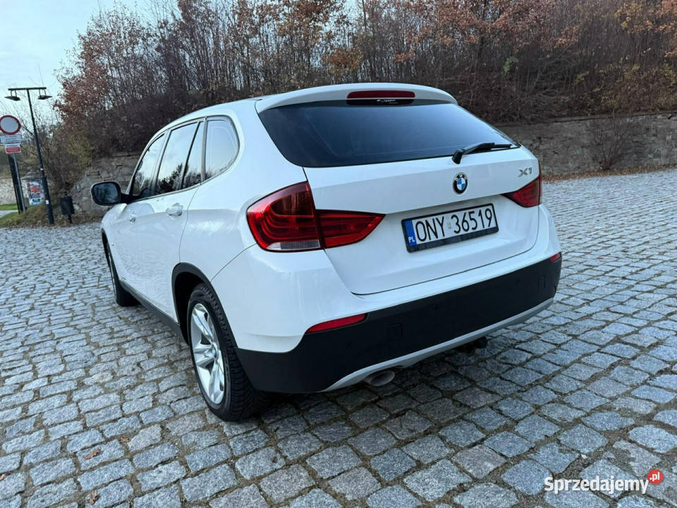 BMW X1 I E84 20092015 światła do jazdy dziennej