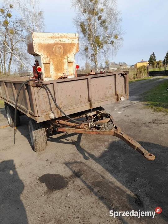 Wywrotka na bokiZarejestrowana Brzozówek