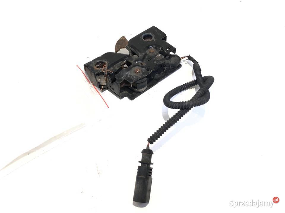 ZAMEK MASKI PRZÓD VW GOLF VII Kombi Karoseria podkarpackie