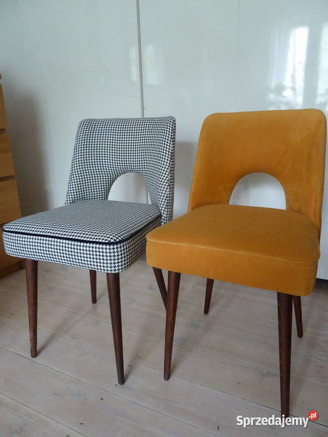 Krzesło typ 1020 tzw muszelka PRL renowacji Łódź