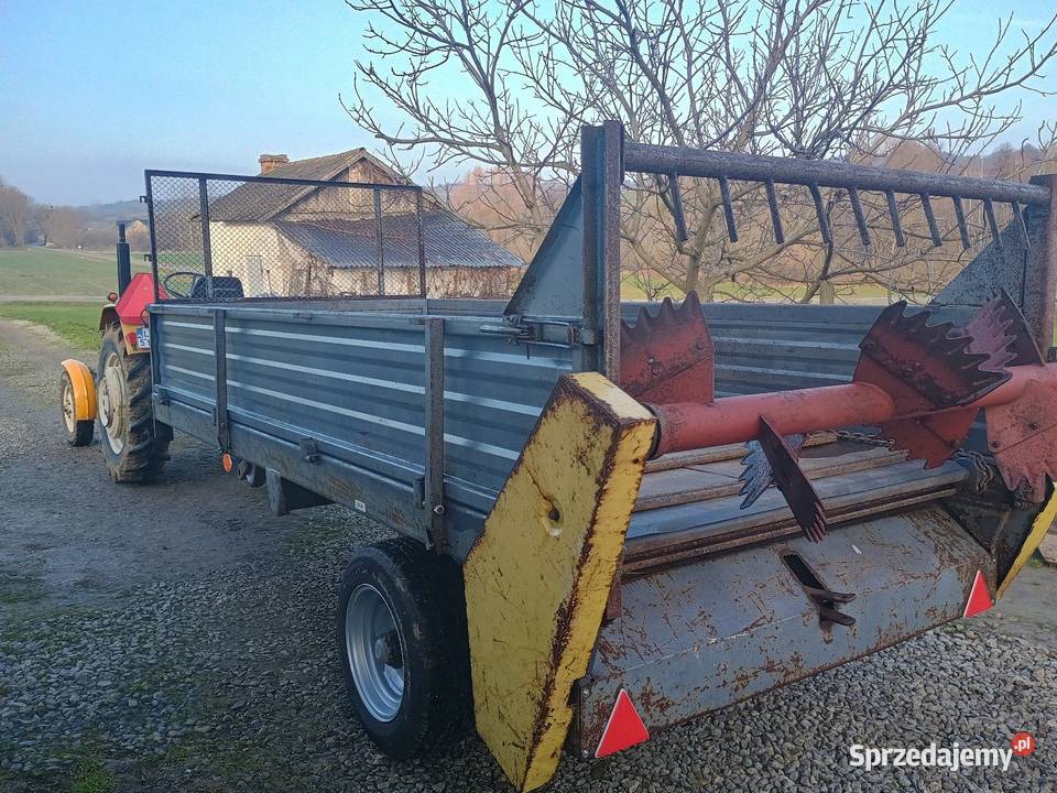 Rozrzutnik obornika jednoosiowy 35 t Czarna nieuszkodzony Rozrzutniki obornika Nawożenie lubelskie