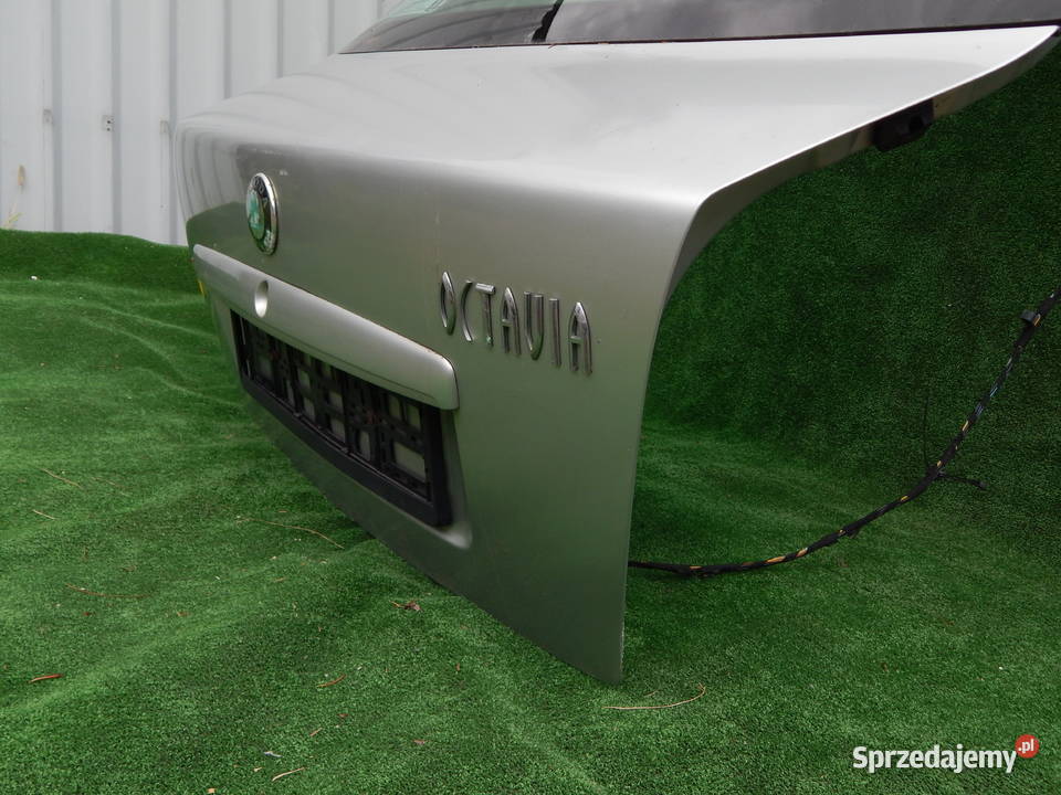 SKODA OCTAVIA I KLAPA POKRYWA BAGAŻNIKA TYŁ osobowe Warszawa
