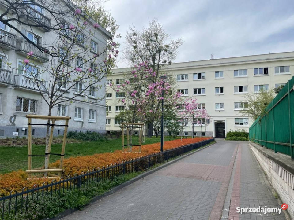 Kawalerka w kamienicy w Śródmieściu bez prowizji Liczba pokoi 1 Warszawa