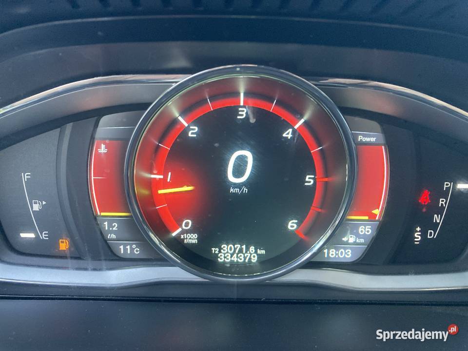 Volvo XC60 24 RDesign 240 Rok produkcji 2014 Oleśnica Mała