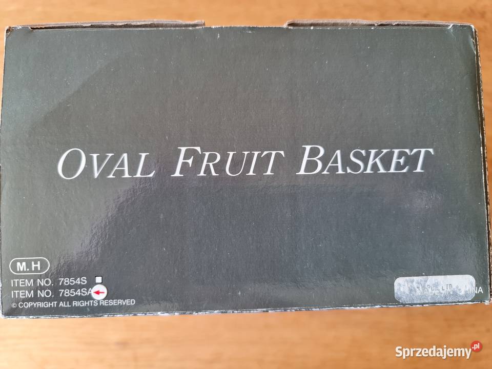 Paterakoszyk na nodze zdobiony kwiatem winogrona Warszawa