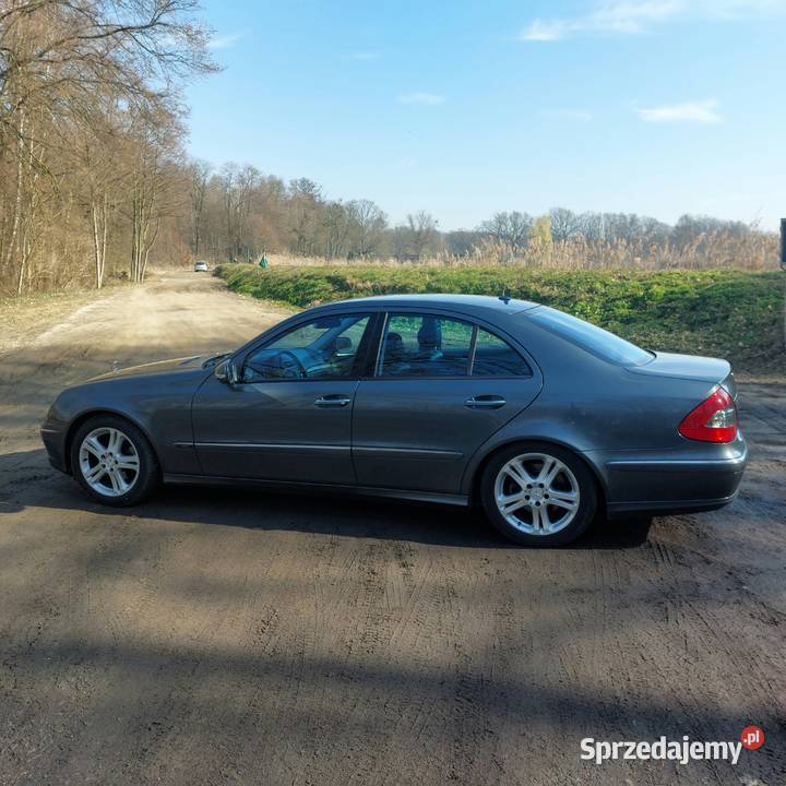 Mercedes EKlasa 18i 184 AVANTGARDE Bixenon Oleśnica