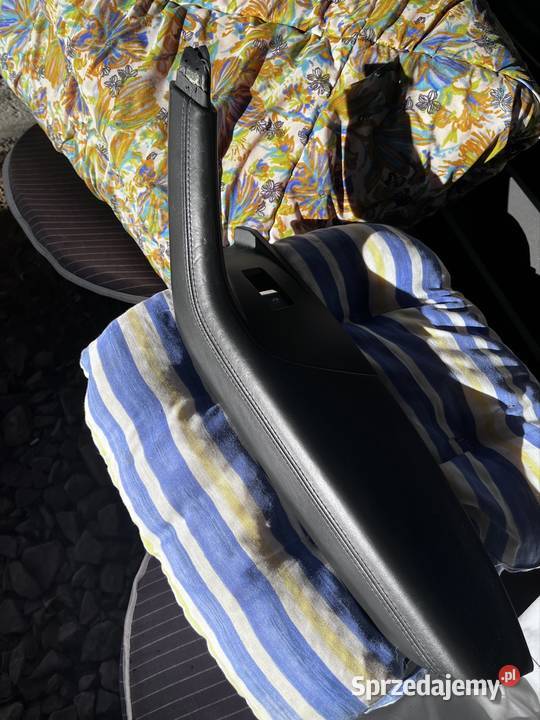 Audi a6 c8 skorzane czesci boczkow panelow Lesko