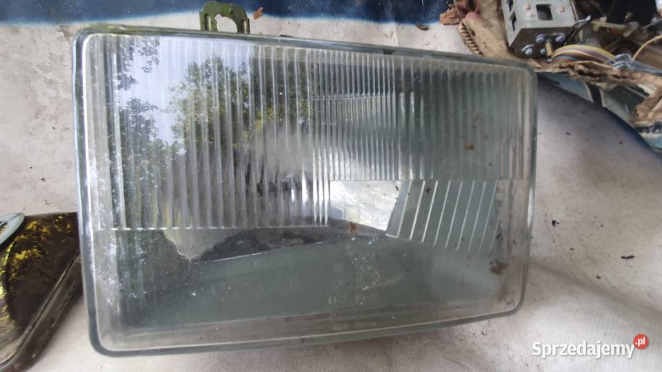 Lampy reflektory przednie H4 Wartburg Lampy przednie Warszawa