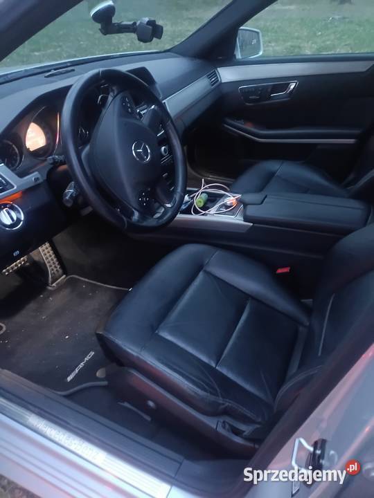 Mercedes w 212 AMG diesel