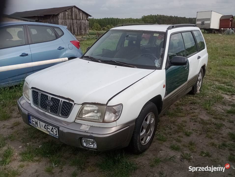 SUBARU FORESTER uszkodzony Forester łódzkie Dobroń