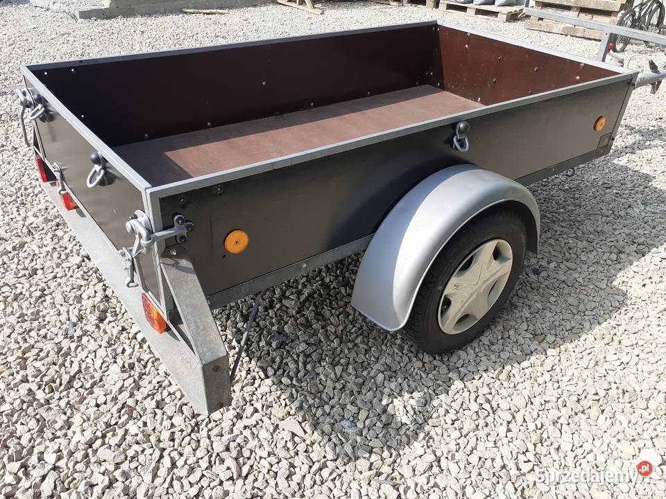 Przyczepa samochodowa Humbaur Tychy