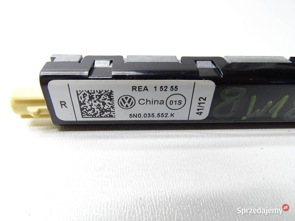 WZMACNIACZ ANTENY ANTENOWY 5N0035552K VW TIGUAN sprzedam