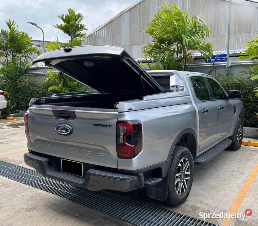 Pokrywa Zabudowa paki fullbox Spoiler Ford