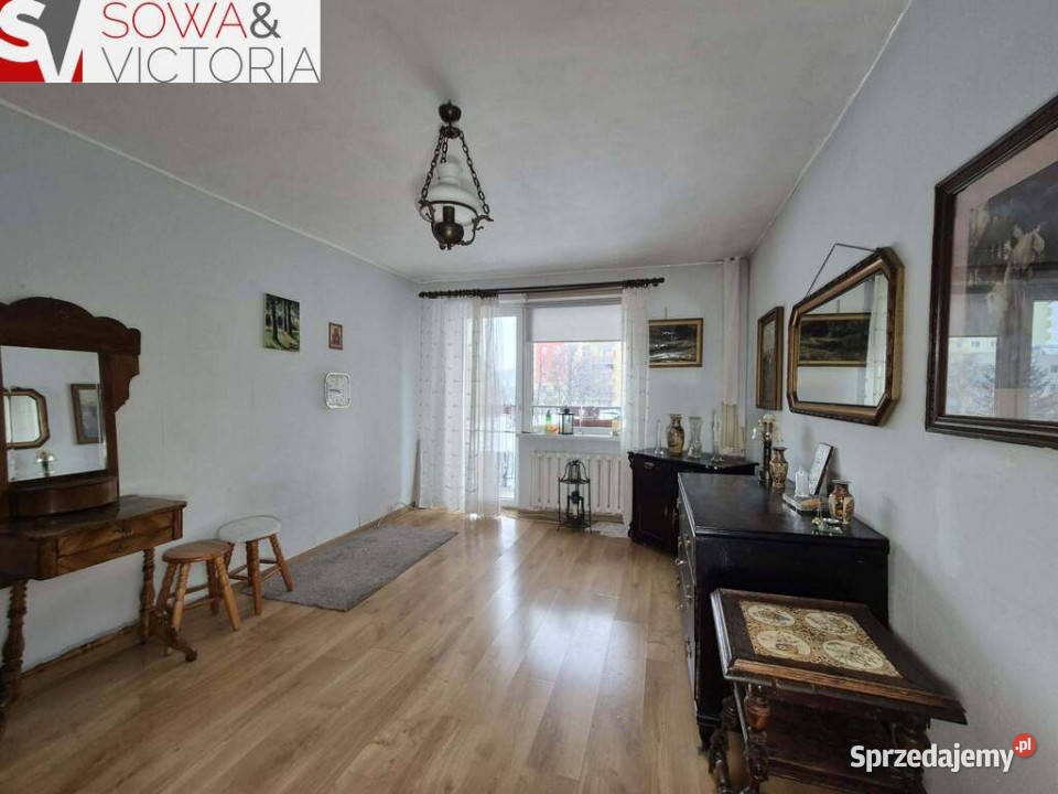 Mieszkanie z dużym balkonem winda z poziomu zero wielka płyta Wałbrzych