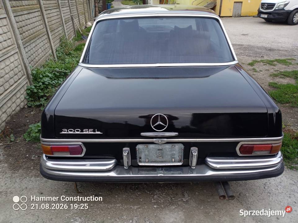 Sprzedam mercedes W109 czarny