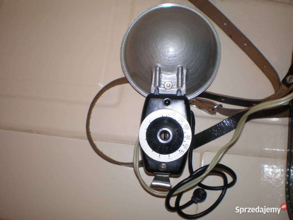 Sprzedam lampę błyskową czajka używaną Nowy Żmigród
