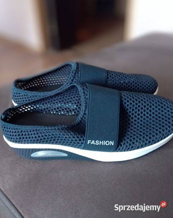 Buty damskie nowewsuwane lekkie inna Świerklaniec