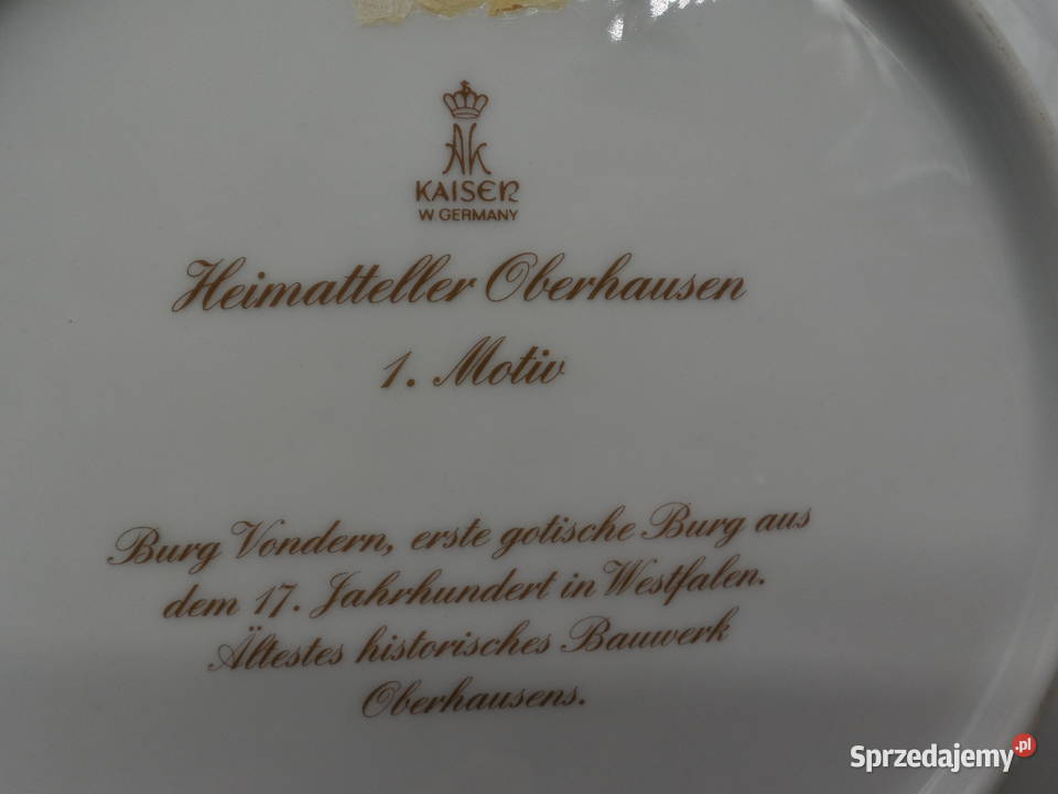 Kolekcjonerski talerz Kaiser przedstawiający Porcelana i szkło Raszków