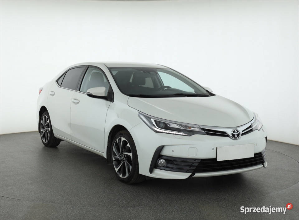 Toyota Corolla 16 Valvematic bluetooth mazowieckie Piaseczno sprzedam