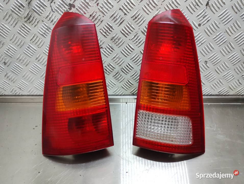 Lampy tył Ford Focus MK1 kombi Płońsk - Sprzedajemy.pl