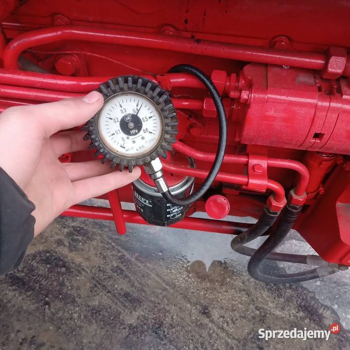 International case 644 744 Janów Lubelski