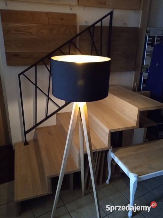 Lampa podłogowa Łódź