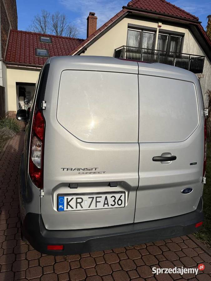 Idealny na rosnące ce paliw nieuszkodzony Kraków