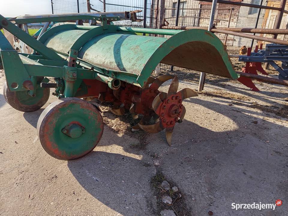 Kopaczki sadzarka glebogryzarka maszyny rolnicze Szynkielów