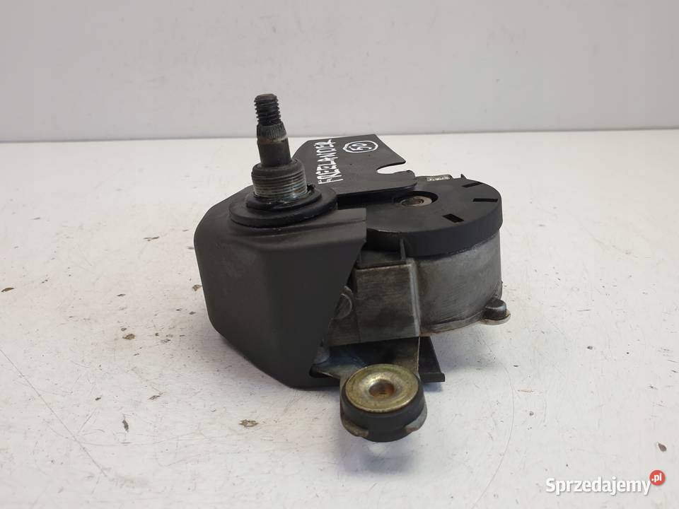 Land Rover Freelander SILNICZEK WYCIERACZKI TYŁ Rudka