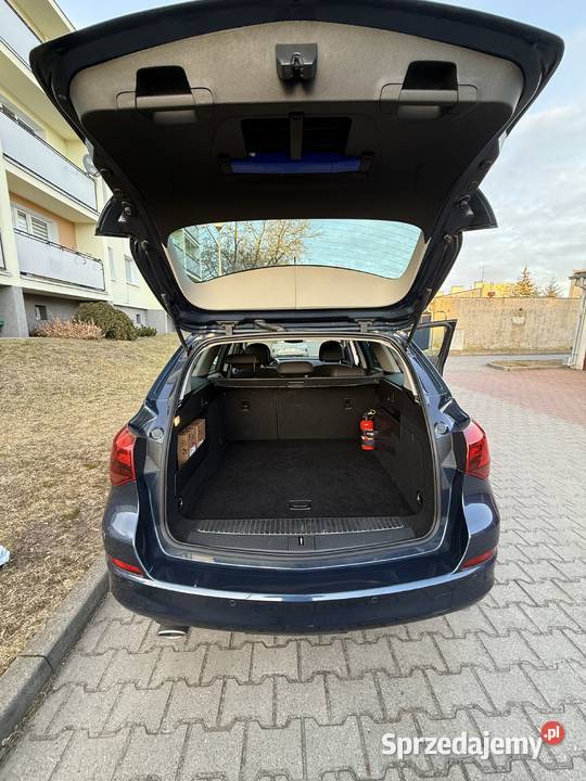 Opel Astra J Cosmo 14 turbo 140 biksenon benzyna Astra wielkopolskie Kórnik