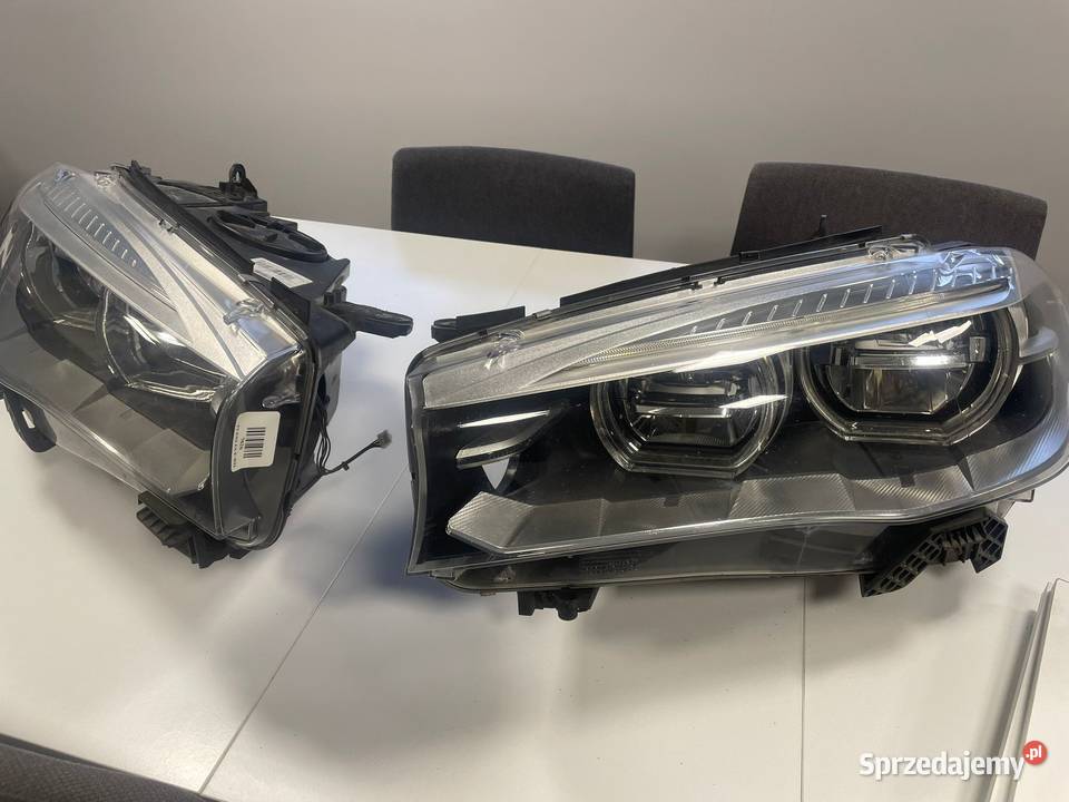 BMW X5 F15 X6 F16 lampa Full Led Adaptive prawa