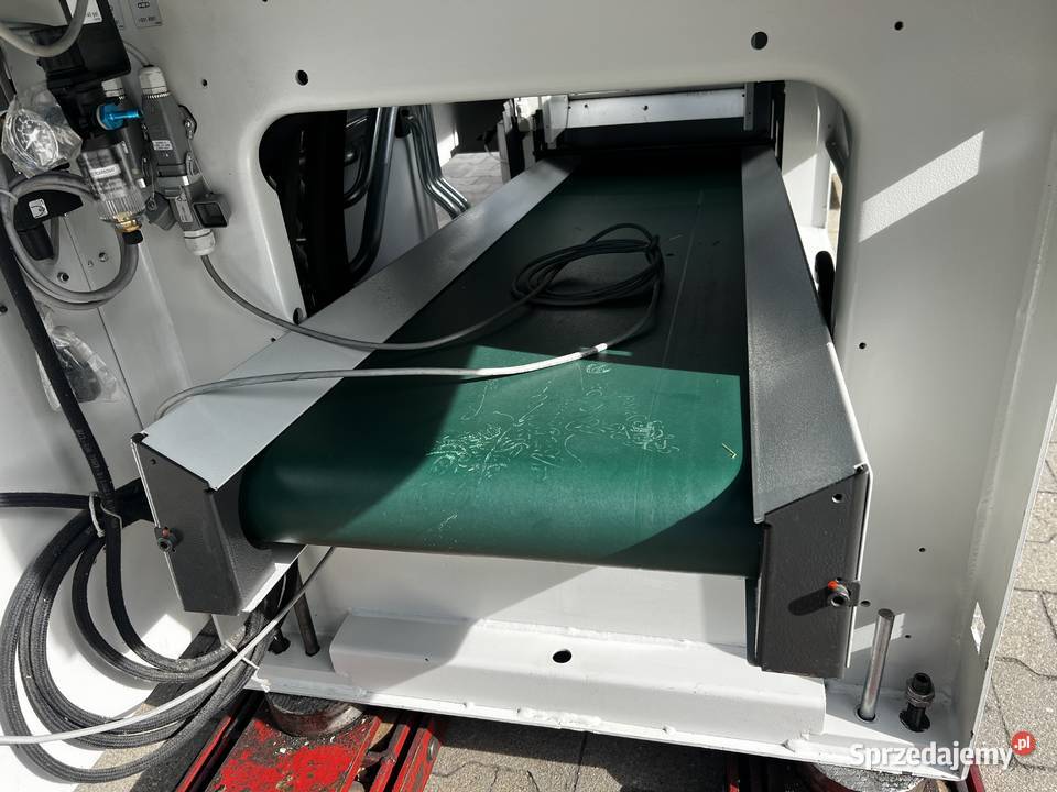 Wtryskarka Arburg 470C1500400 z robotem Multilft zachodniopomorskie Koszalin