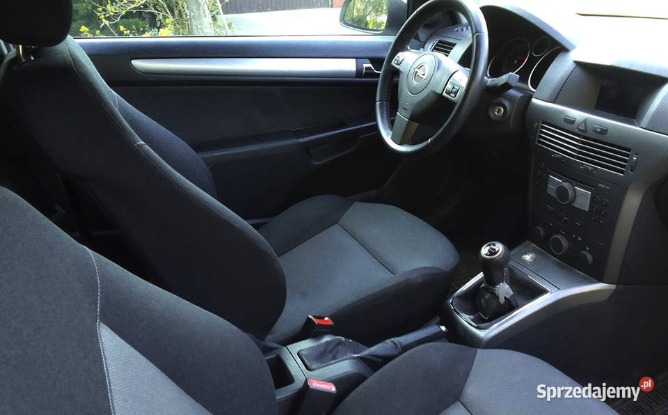 Opel Astra H GTC 16 Rok produkcji 2006 Astra