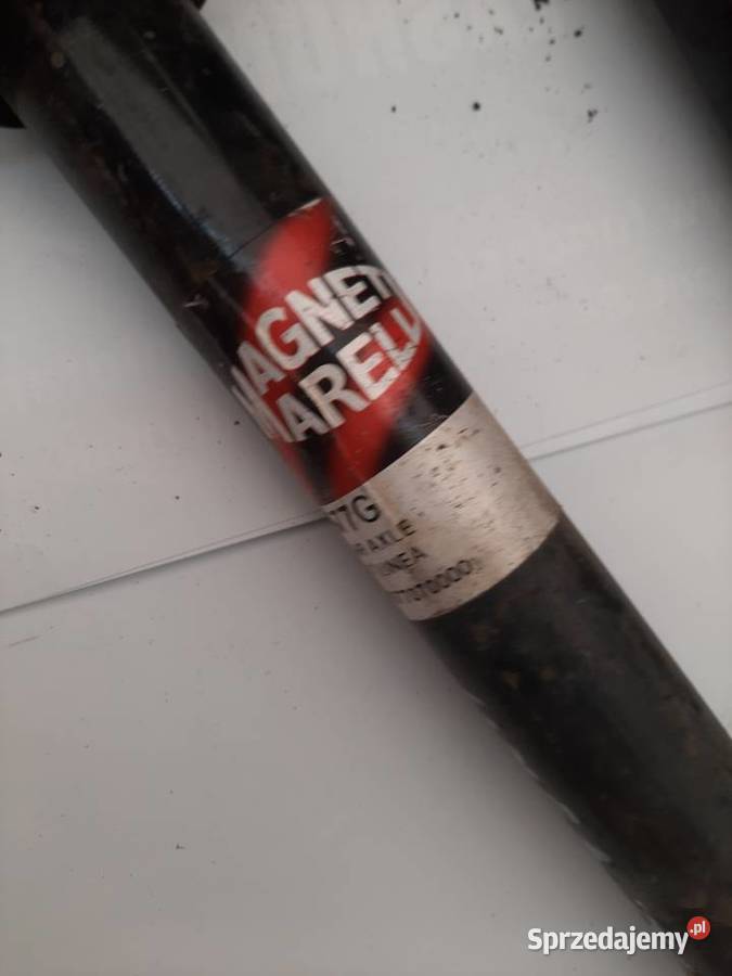 Fiat Linea komplet amortyzatorów tylnych tył osobowe