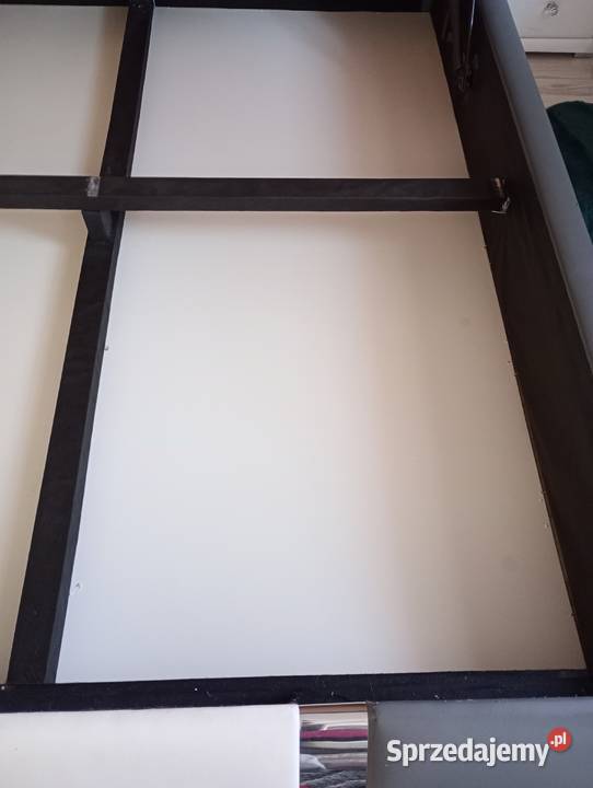 Łóżko tapicerowane eko skóra ze stelażem 180x200