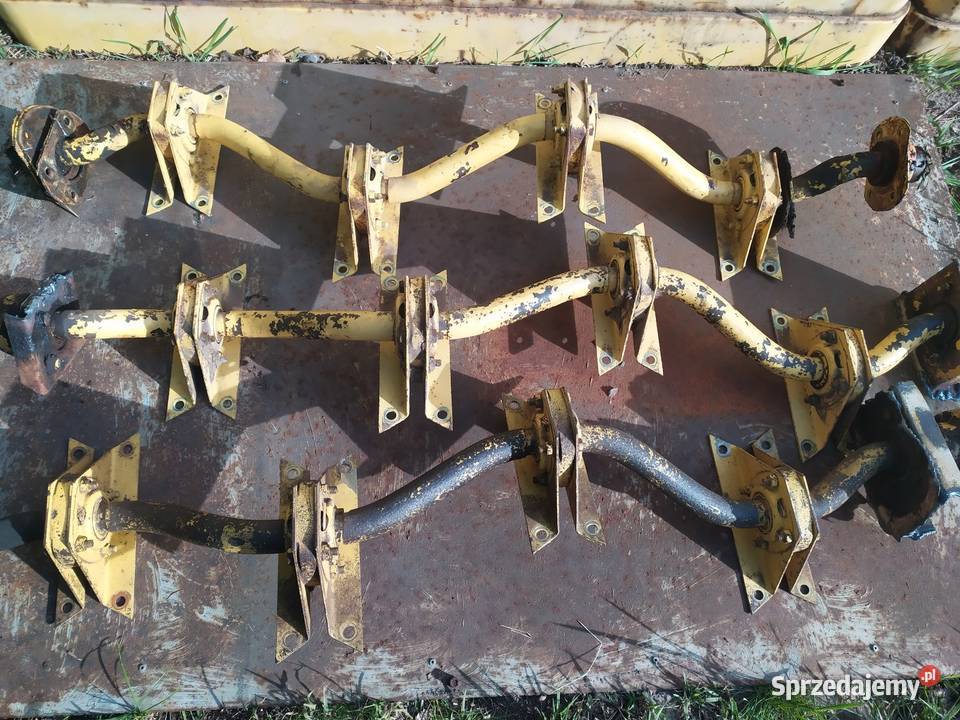 Wał wytrząsaczy Holland M133 M135 M140 1520 1530 łódzkie