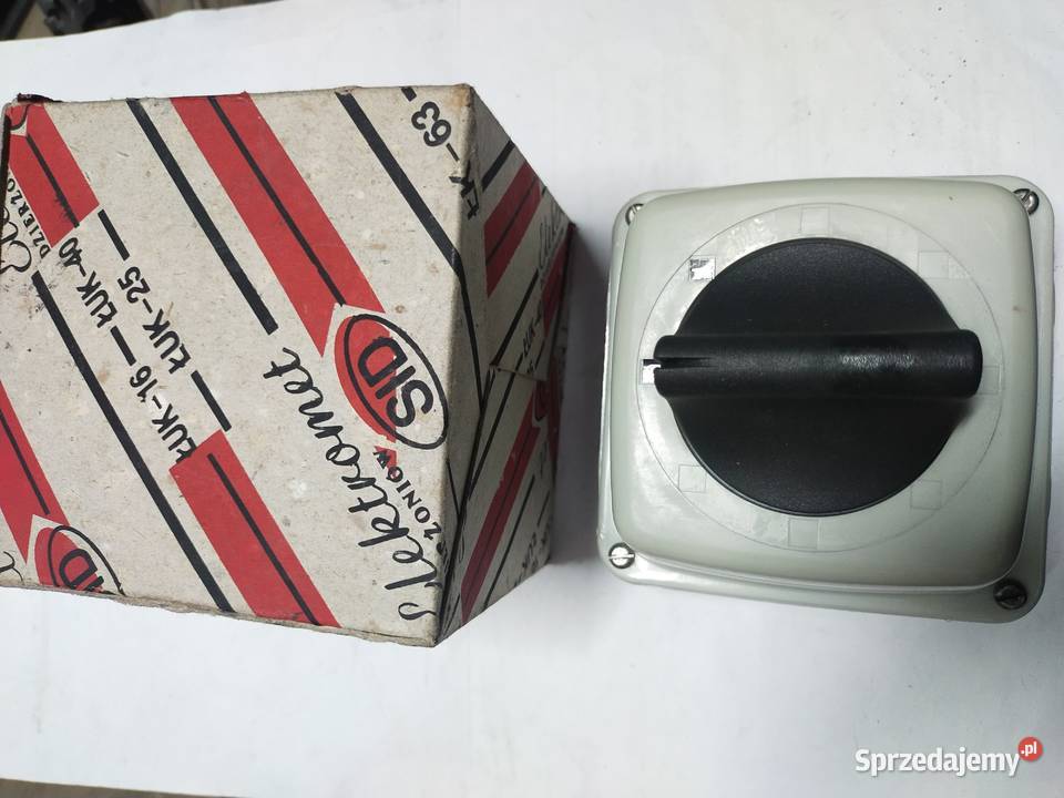 Łącznik Łuk 4013 w obudowie
