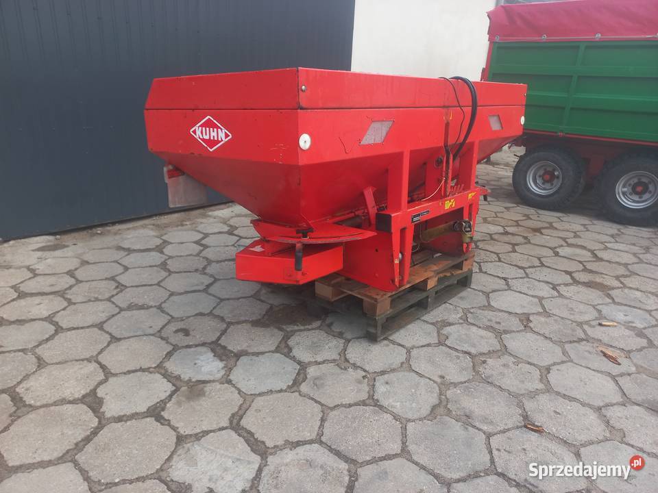 Rozsiewacz nawozu kuhn rauh MDS 1121 zmienna
