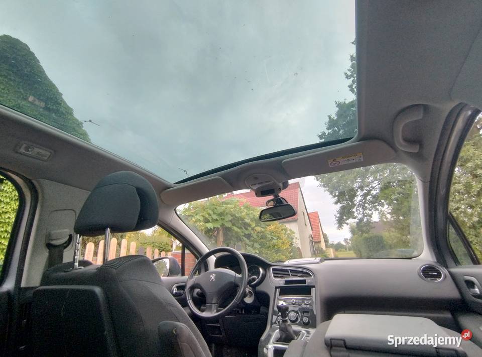 Peugeot 5008 Salon VAT23 Świetny stan oszczędny czujnik parkowania