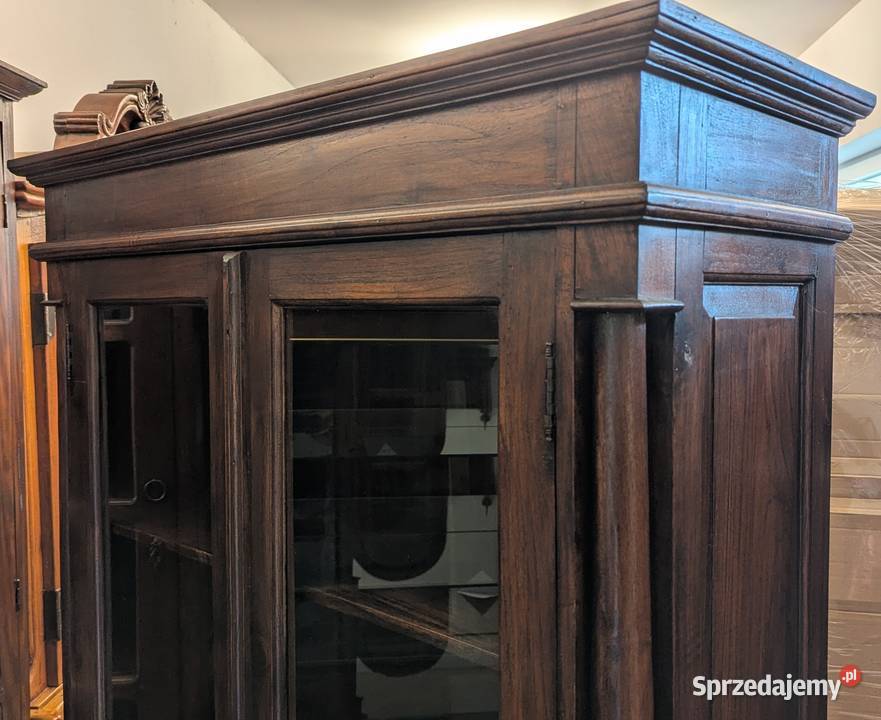 Piękna bibliotekawitryna kolonialnasklep Dąbrowa Dąbrowa Górnicza